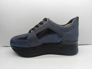 Zapatos para caminar antideslizantes ligeros de moda Diseño de Punta cerrada con transpirabilidad para uso diario activo Tendencia de moda - Product Image 2