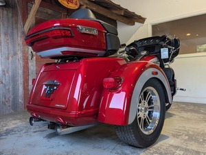 มอเตอร์ไซค์ทัวร์ริ่ง Classic Ready to Ride 2019 Glide Ultra Trike พร้อมรับประกัน 2 ปี ขาย - Product Image 2