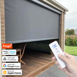 Stores à enroulement motorisés écoresponsables avec système Zip intégré, télécommande, imperméables et résistants au vent pour pergola extérieure - Product Image 1