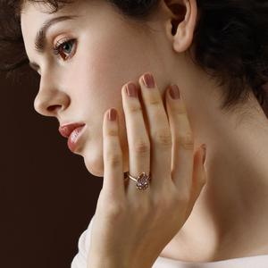 Anillo de Compromiso con Diamante Cultivado en Laboratorio en Forma de Pera, con Detalles en Oro Rosa y Jaspe Marrón - Product Image 6