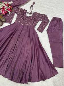 Salwar Kameez Anarkali Pishwas para Bodas, Fiestas y Festivales, Ropa Étnica India para Mujer, con Trabajo de Lentejuelas, Secado Rápido, Reversible - Product Image 3