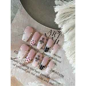 Polka Devotion - Arte de Uñas Adhesivas, Divertidas y Elegantes - Product Image 3