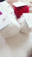 Rubans en soie 100% non teints et fils de soie mélangés pour les artistes textiles et les filatrices - pour le tricot, la broderie et le tissage