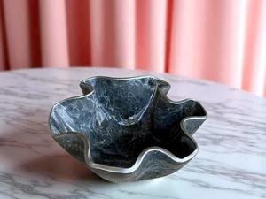 Bol de service en pierre de forme antique, finition pierre, parfait pour la salle à manger à domicile, les repas quotidiens et les collations, vente en gros en provenance d'Inde - Product Image 4