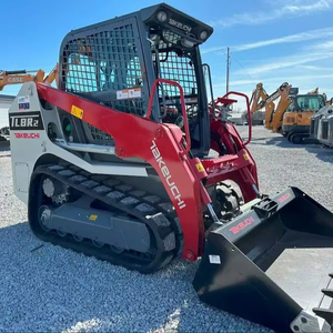 รถตักล้อยางขนาดเล็ก Takeuchi TL8R2 รุ่นใหม่ ปี 2024 พร้อมห้องโดยสาร ระบบปรับอากาศ ระบบควบคุมแบบ Pilot คัปปล์ไฮดรอลิกแบบ Standard Flow และบุ้งกี๋ - Product Image 1