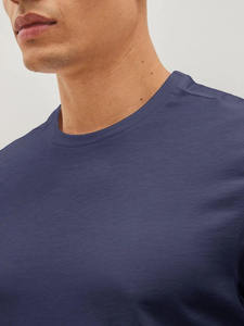 Ropa de calle diaria, camiseta para hombre, proveedor de moda, atuendo informal para viaje, salón, gimnasio, uso diario, ropa cómoda a granel - Product Image 3