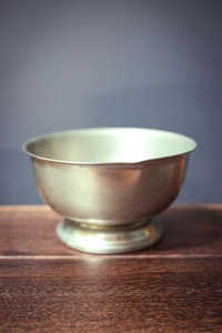 ชามผสมทองแดงกลมขนาดใหญ่ดีไซน์ล่าสุดเหมาะสำหรับเสิร์ฟอาหารและงานแต่งงานจากอินเดีย - Product Image 5