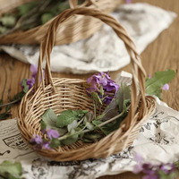 Panier à fleurs en paille tressée, rotin, panier à fleurs pastoral, tissé à la main, radis vert, arrangement floral, succulente, créatif