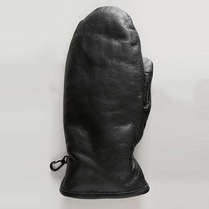 Vintage Style Leather <b>Mittens</b> with Soft Insulation Layer Designed for Outdoor Winter Travel and Daily Commuting - Product Image 2