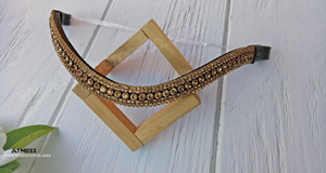 Diadema Acolchada de Cristal Dorado |   Banda Frontal para Brida de Caballo de Cuero Hecha a Mano con Triple Hilera de Diamantes de Imitación - Product Image 3