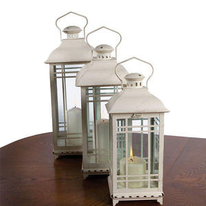 Nouvelles lanternes en métal et verre Lanterne décorative en métal pour le jardin et l'intérieur Lanterne en verre transparent décorative pour la maison de vacances antique - Product Image 4