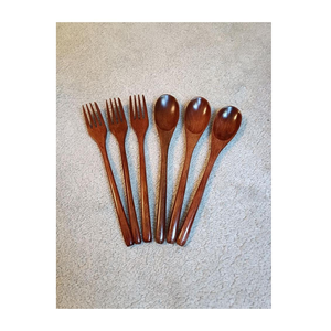 Ensemble de couverts en bois en gros, fabriqué avec une finition naturelle pour les dîners raffinés et les présentations de table élégantes - Product Image 3