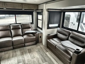 Caravana Usada H-e-a-r-t-l-a-n-d NORTH TRAIL 260MK 2026 - Product Image 3