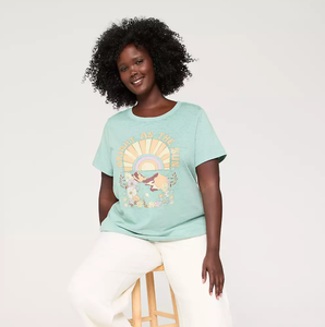 Venta al por mayor de mujeres de talla grande Casual gráfico camiseta tela de algodón de secado rápido transpirable de alta calidad personalizable OEM ODM ropa - Product Image 1