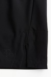 Short de sport en polyester extensible dans les 4 sens de haute qualité pour hommes coupe régulière élastique avec cordon de serrage taille décontracté poches latérales diagonales - Product Image 3