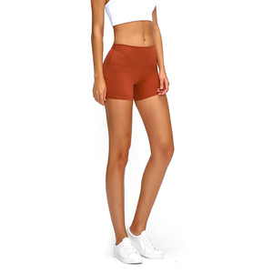 Pantalones cortos informales de entrenamiento para mujer, diseño de tu propio logotipo, pantalones cortos transpirables de secado rápido para mujer de Color sólido en Material de alta calidad - Product Image 1