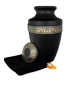 High Quality Brass Metal Cremation <b>Urn</b> Handmade Customizable Durable Large Capacity American Style Outdoor <b>Pet</b> <b>Urn</b> Sale - Product Image 1