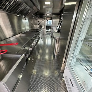 Remorque de vente de nourriture avec concession personnalisée avec camion de nourriture mobile avec remorque de camion de nourriture entièrement équipée prête pour l'exportation - Product Image 4