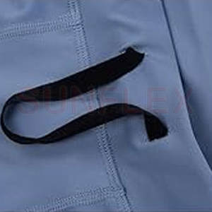 Short de compression de haute qualité pour hommes Nouveau design avec taille élastique Style taille moyenne Couleur unie de haute qualité à vendre en gros - Product Image 5