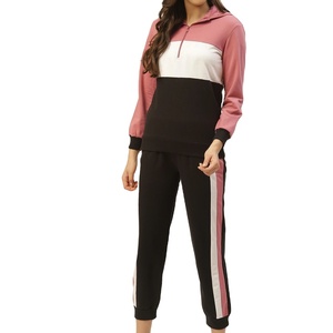 Survêtement de sport d'hiver unisexe en coton personnalisé OEM Logo anti-entraînement avec col à capuche ensemble de vêtements de sport pour hommes et femmes - Product Image 1