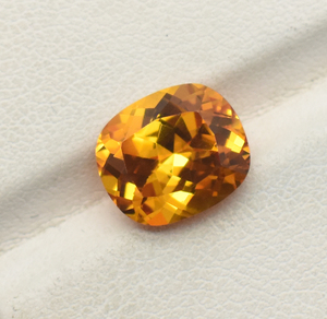 เบาะแซฟไฟร์สีเหลืองศรีลังกา5.62แผ่นตัดพลอยหลวมคุณภาพ11X9X6มม. แหวนแซฟไฟร์ตัดศรีลังกาและอัญมณี - Product Image 2