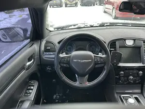 CHRYSLER 300 S 2015 USADO, Volante a la Izquierda/Derecha - Product Image 2