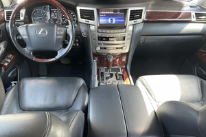Lexus LX 570 USADO del 2015 - Product Image 5