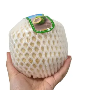 Высококачественный сиамский кокосовый свежий кокосуцин, Алмазная огранка, тип 700 - 1000 г, сделано во Вьетнаме