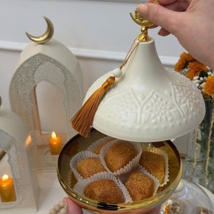 Elegante Tazón de Metal con Forma de Luna Pequeña para Servir, Artículo Portátil para Mesa y Saludable para la Decoración de Ramadán y Eid, de la India - Product Image 2