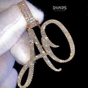 จี้เพชร VVS สั่งทำได้ จี้ชื่อสั่งทำได้ เงินแท้ 925 ชุบทอง สไตล์ฮิปฮอป คลาสสิก สำหรับทุกเพศ เหมาะสำหรับงานปาร์ตี้ จี้รูปแร็ปเปอร์ - Product Image 3