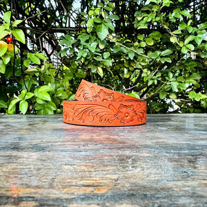 Cinturón Occidental de Cuero Vacuno Genuino Tallado a Mano de Primera Calidad, Hebilla de Aleación de Zinc con Diseño de Pirámide con Tachuelas, Tamaño Personalizado para Hombre y Mujer - Product Image 4