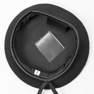 Nueva moda al por mayor 2025 boinas OEM hechas a medida sombrero hombres uniforme gorra de entrenamiento con tamaño de Color personalizado y boinas con estampado de logotipo - Product Image 3