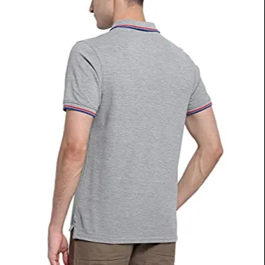 OEM chemise élégante polo t-shirt hommes nouvelles couleurs et design/rayure polo t-shirt pour hommes corps court coupe ajustée prix très bon marché ensemble