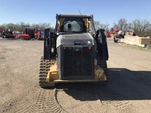 Chargeuse compacte Deere 331G de haute qualité de 2017 avec godet de 84 pouces, climatisation et moteur de pompe de boîte de vitesses - Product Image 5