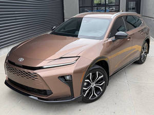 2025 Crownn Signiia XLE AWD XLE 4dr Crossoverr - Product Image 4