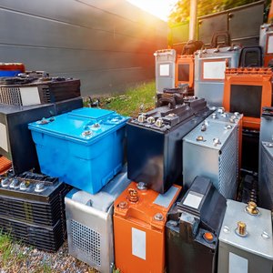 Batterie de voiture usagée de qualité supérieure, prix d'usine, vente en gros, livraison rapide sur toutes les commandes dans tout le pays - Product Image 1