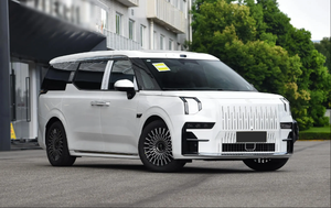 2024 pour Geely Zeekr 009 Véhicule utilitaire sport (VUS) électrique à énergie nouvelle avec transmission intégrale (AWD), recharge rapide DC, autonomie de 0 à 19h, pour adultes chinois, 7 places - Product Image 5