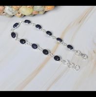 Bracelet jonc artisanal en argent sterling 925 plaqué rhodium pour femme, avec pierre de soleil noire naturelle sertie clos, bijou tendance pour soirée, 10-12g