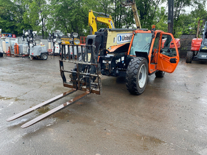 Manipulador Telescópico Usado 2017 742, Equipo Robusto para Manejo de Materiales en Construcción - Product Image 6