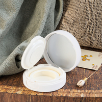 Fard à joues compact portable 4,5 g dans une jolie petite boîte en plastique ABS, avec un porte-clés pratique, emballage nomade, design élégant