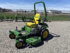 Tondeuse autoportée industrielle John Deere Z530R 2 temps, neuve/occasion, modèle 2023, confortable, pour usage résidentiel, grande plateforme de coupe de 54 pouces, robuste - Product Image 1