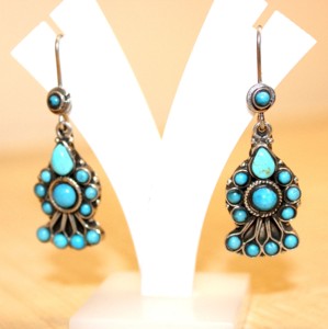 Boucles d'oreilles en argent sterling 925 unisexe avec pendentif turquoise pierres naturelles de cristal de guérison ethnique fabriquées à la main idée cadeau de mode - Product Image 1