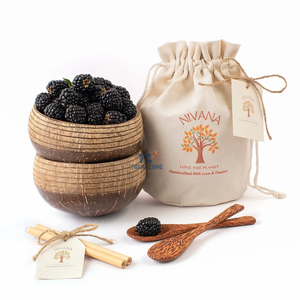 Venta al por mayor tazón de coco de bajo costo vela de soja tazón de coco hecho a mano natural hecho en Vietnam - Product Image 1