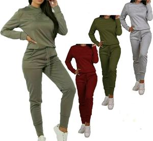 Logo personnalisé de fourniture d'usine costumes de jogging ensembles de yoga femmes hiver football survêtement ensemble de bases, coton mélangé - Product Image 1