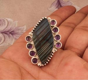 แหวนสายแลบราโดไรต์925แหวนพลอยดีไซน์ทำมือทำด้วยมือทำจากเงินสเตอร์ลิงเครื่องประดับลาบราดอไรต์ที่ไม่เหมือนใครสำหรับผู้หญิง - Product Image 2