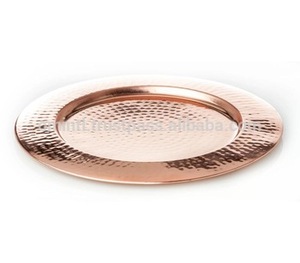 Plato de cobre lavable ecológico con acabado antiguo, diseño único para servir comida en el hogar, hoteles, restaurantes, fiestas y eventos. - Product Image 2