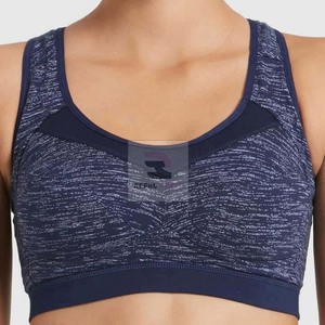 Sujetador deportivo transpirable personalizado para mujer para ropa de entrenamiento físico a la venta - Product Image 4