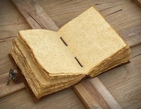 Cuir véritable laitier fait à la main Deckle Borded Paper Brass C-lock Bound Journal Antique Brass Lock Leather Notebook
