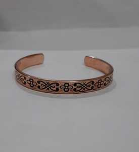 Bracelet de menottes de bracelet de mode magnétique en cuivre pur de luxe pour hommes et femmes avec des avantages pour la santé de guérison pour les patients arthritiques - Product Image 5