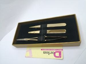 Pince à épiler de beauté de vente chaude pince à épiler à sourcils plaquée or pointes pointues inclinées pince à sourcils avec personnaliser ciseaux à ressort à sourcils - Product Image 3